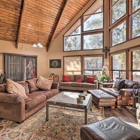 Munds Park Cabin With Fire Pit And Wraparound Porch! ภายนอก รูปภาพ