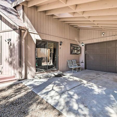Munds Park Cabin With Fire Pit And Wraparound Porch! ภายนอก รูปภาพ