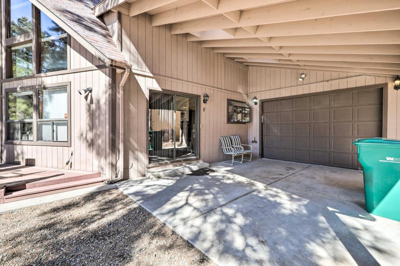 Munds Park Cabin With Fire Pit And Wraparound Porch! ภายนอก รูปภาพ
